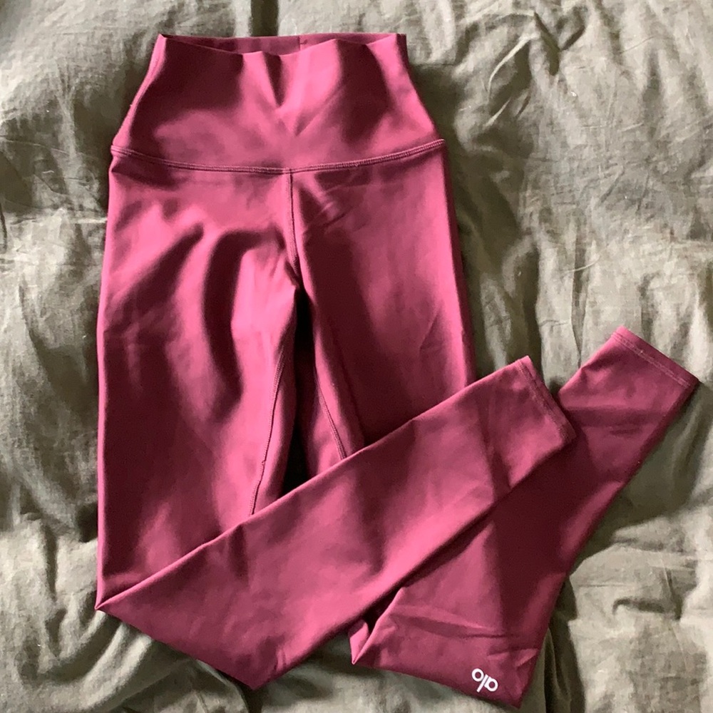Wine red alo yoga leggings XS